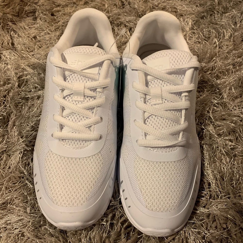 Girls cheer shoes
